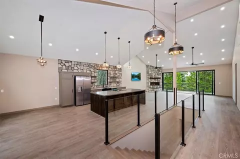 Entry Way - 28986 Alder Ter, Cedar Glen, CA 92321 photo 1 of 2