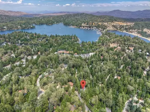 View/Area - 28986 Alder Ter, Cedar Glen, CA 92321 photo 2 of 4