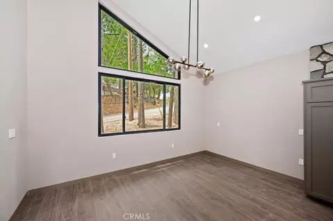 Dining - 28986 Alder Ter, Cedar Glen, CA 92321 photo 3 of 3