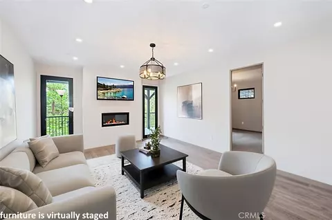 Living - 28986 Alder Ter, Cedar Glen, CA 92321 photo 8 of 9