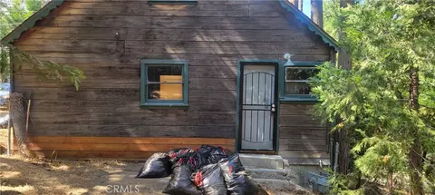 Exterior - 21891 Plunge, Cedarpines Park, CA 92322 photo 1 of 3