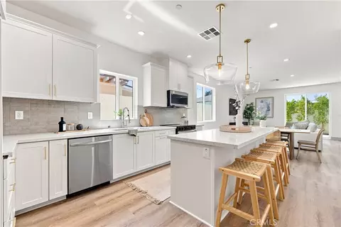 Kitchen - 15540 Colorado, Paramount, CA 90723 photo 1 of 10