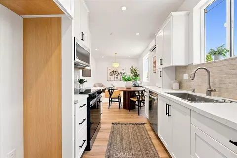 Kitchen - 15540 Colorado, Paramount, CA 90723 photo 6 of 10