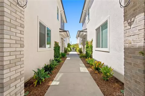Entry Way - 15540 Colorado, Paramount, CA 90723 photo 1 of 6