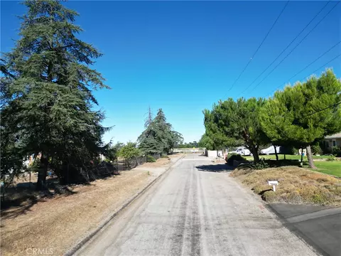 39612 Lincoln, Cherry Valley, CA 92223 photo 4