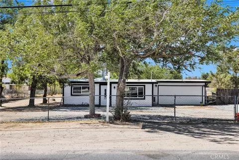 12556 Hickory, Victorville, CA 92395