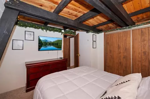 Bedroom - 1323 Silverado, Big Bear City, CA 92314 photo 4 of 4