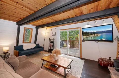 Living - 1323 Silverado, Big Bear City, CA 92314 photo 4 of 4