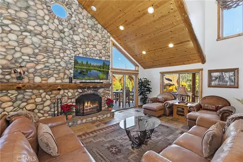 Living - 42311 Eagle Ridge Dr, Big Bear Lake, CA 92315 photo 3 of 4