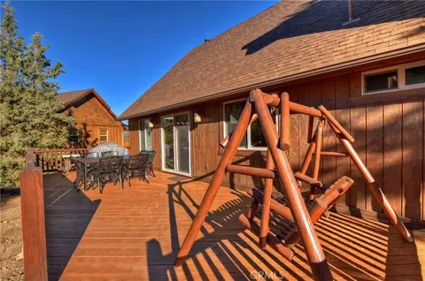 Exterior - 42311 Eagle Ridge Dr, Big Bear Lake, CA 92315 photo 2 of 6