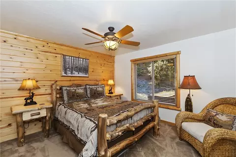 Bedroom - 42311 Eagle Ridge Dr, Big Bear Lake, CA 92315 photo 3 of 8