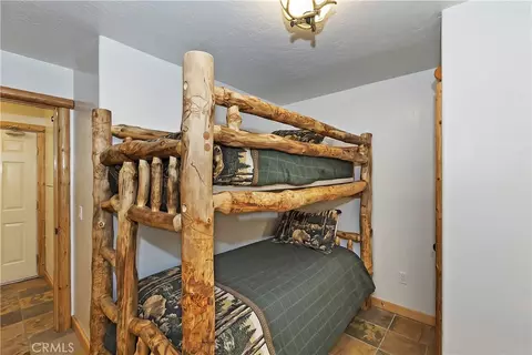 Bedroom - 42311 Eagle Ridge Dr, Big Bear Lake, CA 92315 photo 5 of 8