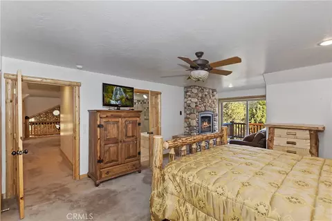 Bedroom - 42311 Eagle Ridge Dr, Big Bear Lake, CA 92315 photo 8 of 8