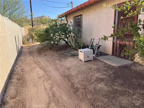 Exterior - 57374 Warren, Yucca Valley, CA 92284 photo 8 of 10