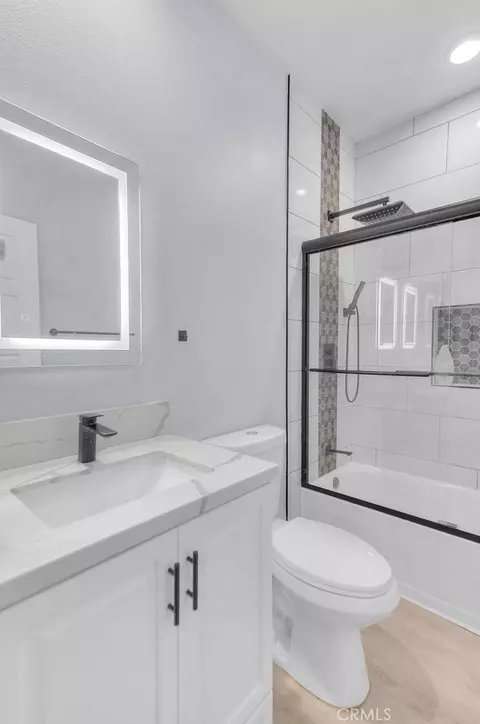 Bath - 13133 Stanton Dr, Rancho Cucamonga, CA 91739 photo 5 of 7