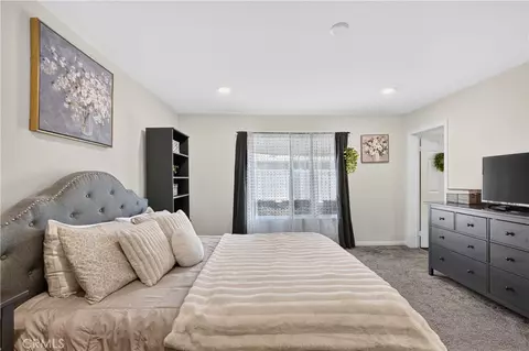Bedroom - 2417 Tulip Dr, Perris, CA 92570 photo 6 of 7