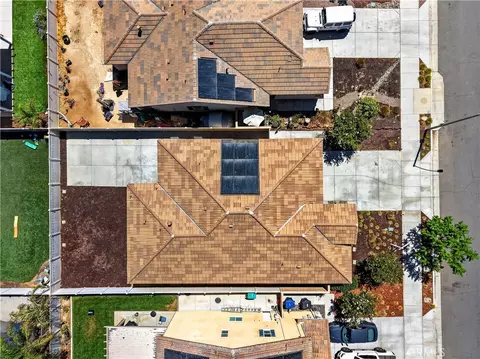 View/Area - 2417 Tulip Dr, Perris, CA 92570 photo 5 of 8