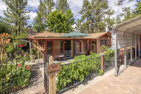 Exterior - 500 E Mdw, Big Bear City, CA 92314 photo 14 of 15