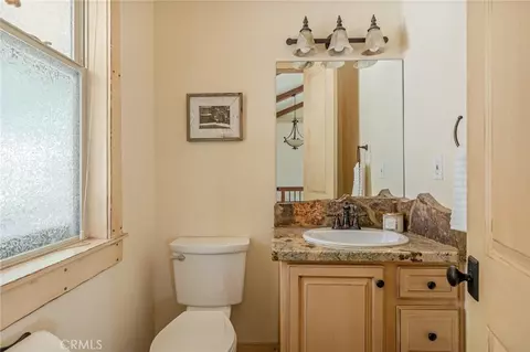 Bath - 27920 Matterhorn, Lake Arrowhead, CA 92352 photo 5 of 8