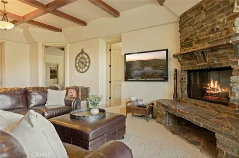 Living - 27920 Matterhorn, Lake Arrowhead, CA 92352 photo 5 of 6