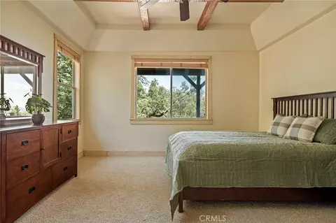 Bedroom - 27920 Matterhorn, Lake Arrowhead, CA 92352 photo 10 of 12