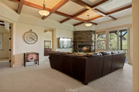 Living - 27920 Matterhorn, Lake Arrowhead, CA 92352 photo 6 of 6