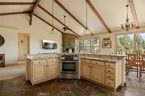 Kitchen - 27920 Matterhorn, Lake Arrowhead, CA 92352 photo 3 of 4