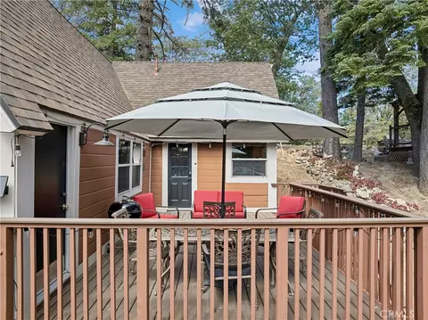 Exterior - 28815 Cedar, Lake Arrowhead, CA 92352 photo 2 of 5
