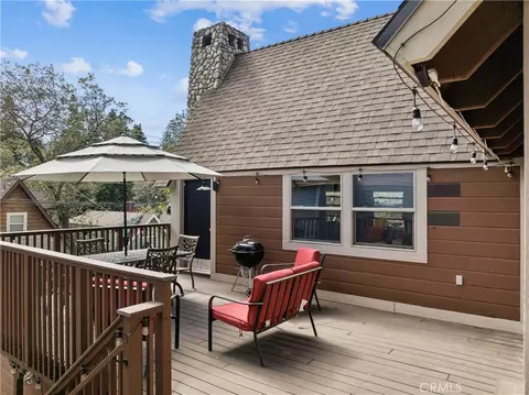 Exterior - 28815 Cedar, Lake Arrowhead, CA 92352 photo 3 of 5