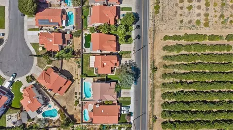 View/Area - 10726 Opal, Redlands, CA 92374 photo 7 of 9
