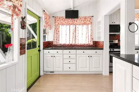 Kitchen - 541 S 4th, Redlands, CA 92373 photo 5 of 5