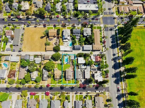 View/Area - 541 S 4th, Redlands, CA 92373 photo 6 of 6