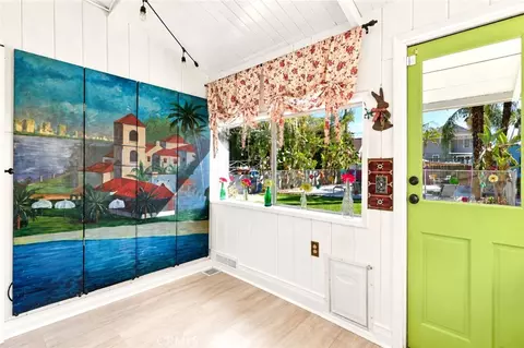 Entry Way - 541 S 4th, Redlands, CA 92373 photo 3 of 4