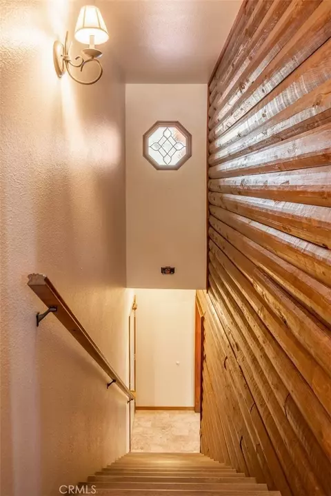 Entry Way - 925 E Ln, Big Bear City, CA 92314 photo 5 of 5