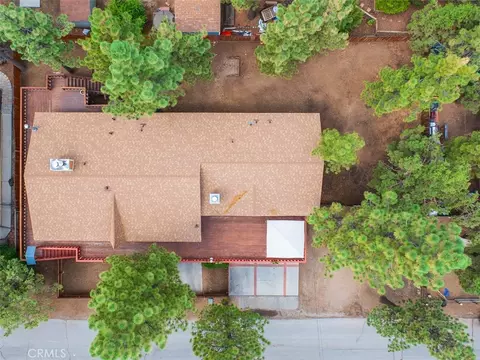 View/Area - 925 E Ln, Big Bear City, CA 92314 photo 1 of 5