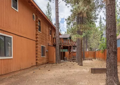 Exterior - 925 E Ln, Big Bear City, CA 92314 photo 6 of 8