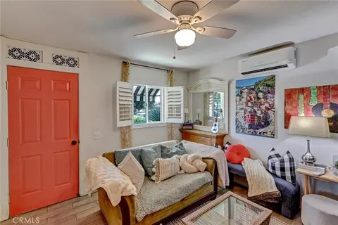 235 E M, Colton, CA 92324