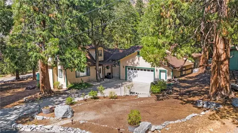 40353 Valley Of The Falls Dr, Forest Falls, CA 92339
