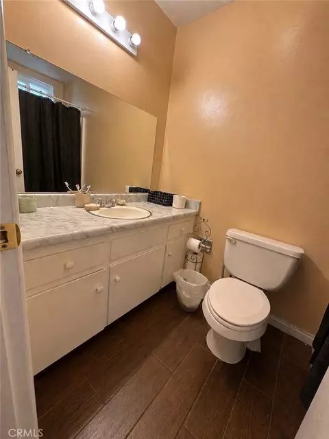 Bath - 17391 Sequoia, Hesperia, CA 92345 photo 1 of 1