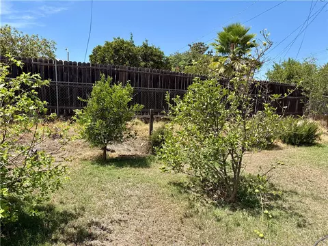 Exterior - 5580 Noble St, Riverside, CA 92503 photo 14 of 21