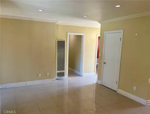 Living - 5580 Noble St, Riverside, CA 92503 photo 2 of 5
