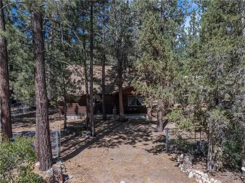 Exterior - 630 Pine, Sugarloaf, CA 92386 photo 1 of 6