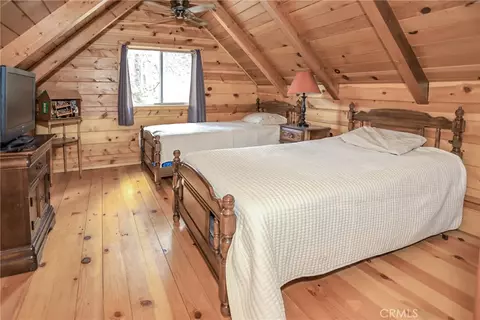 Bedroom - 630 Pine, Sugarloaf, CA 92386 photo 3 of 5