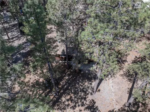 Exterior - 630 Pine, Sugarloaf, CA 92386 photo 6 of 6