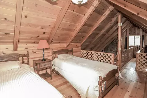 Bedroom - 630 Pine, Sugarloaf, CA 92386 photo 5 of 5