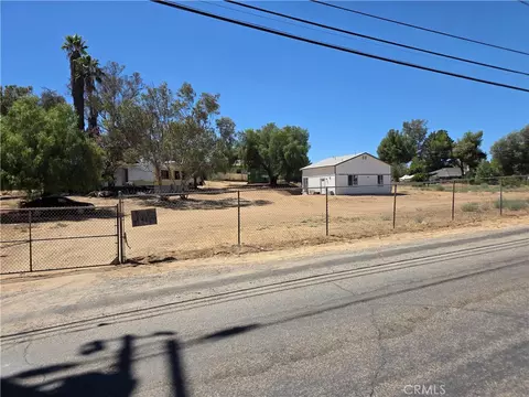 26935 Patterson St, Perris, CA 92570 photo 2