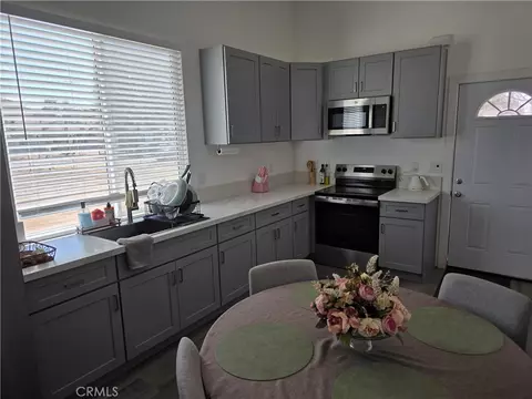26935 Patterson St, Perris, CA 92570 photo 8