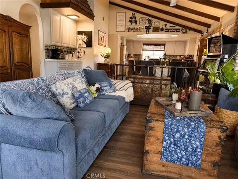 Living - 32180 Wesley, Wildomar, CA 92595 photo 3 of 5