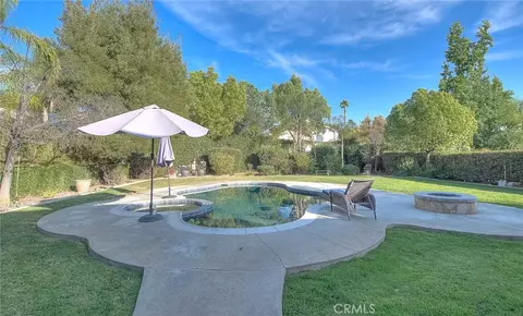Exterior - 13385 Canyon Hts, Yucaipa, CA 92399 photo 10 of 14