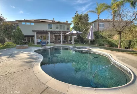 Exterior - 13385 Canyon Hts, Yucaipa, CA 92399 photo 14 of 14